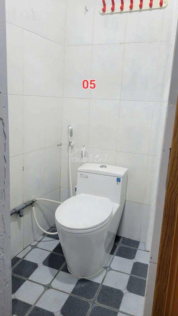 Ngay vòng xoay lê đại hành - 3