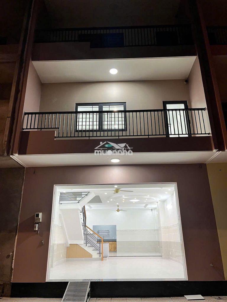 Cho thuê nguyên căn shophouse