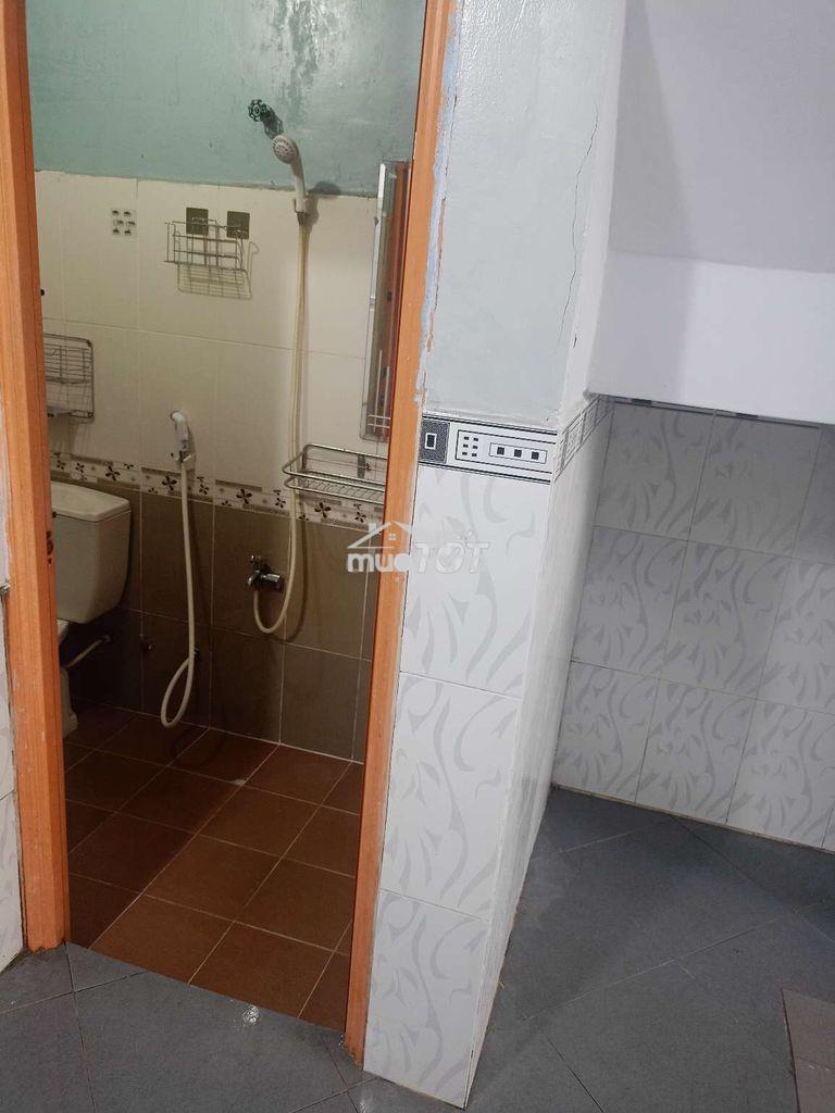 Nhà 1 trệt 1 lầu - 3