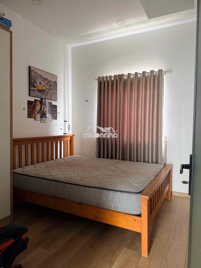 Cho thuê nhà nguyên căn 3pn - 3tolet - 4