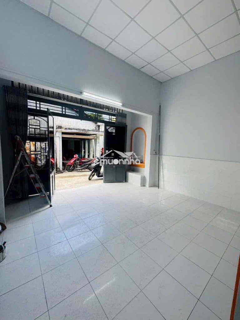 Nhà thuê sạch đẹp bà điểm (5x12)