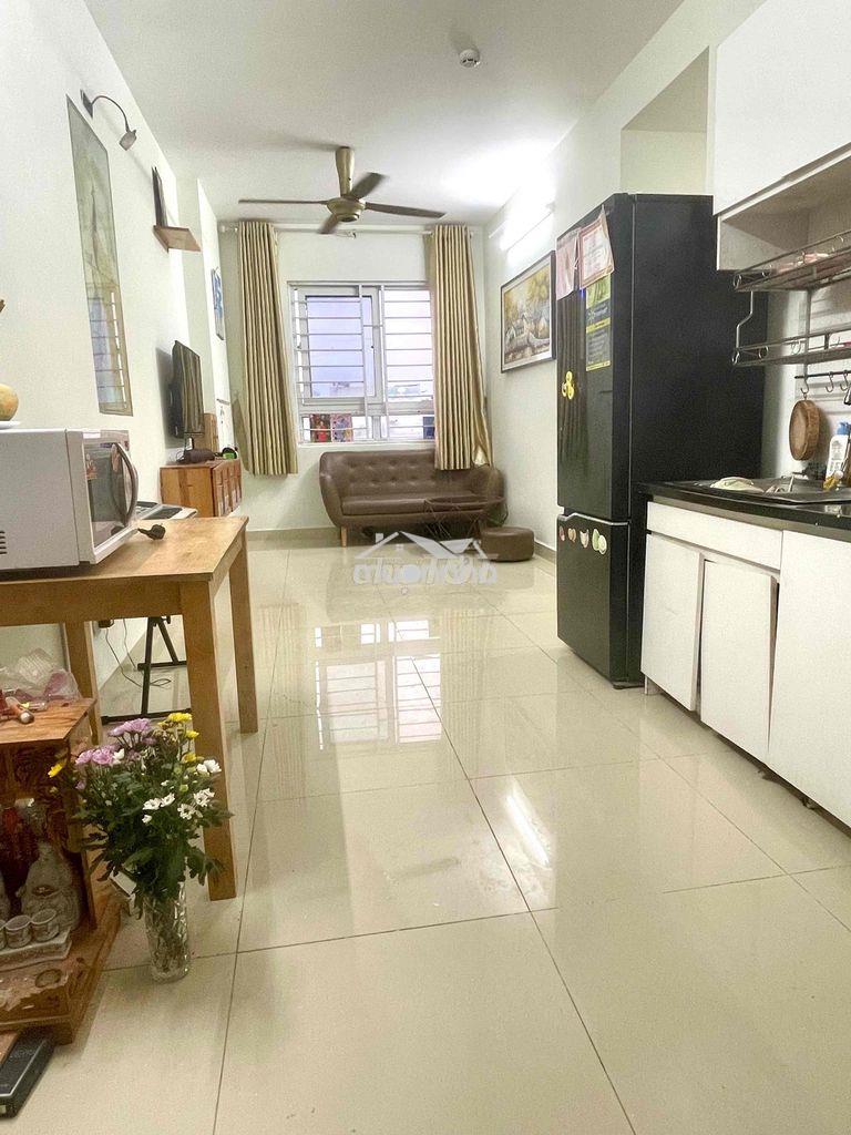 Chính chủ bán topaz home 2pn-tầng hồ bơi, căn cuối dãy-nhà đẹp ở ngay