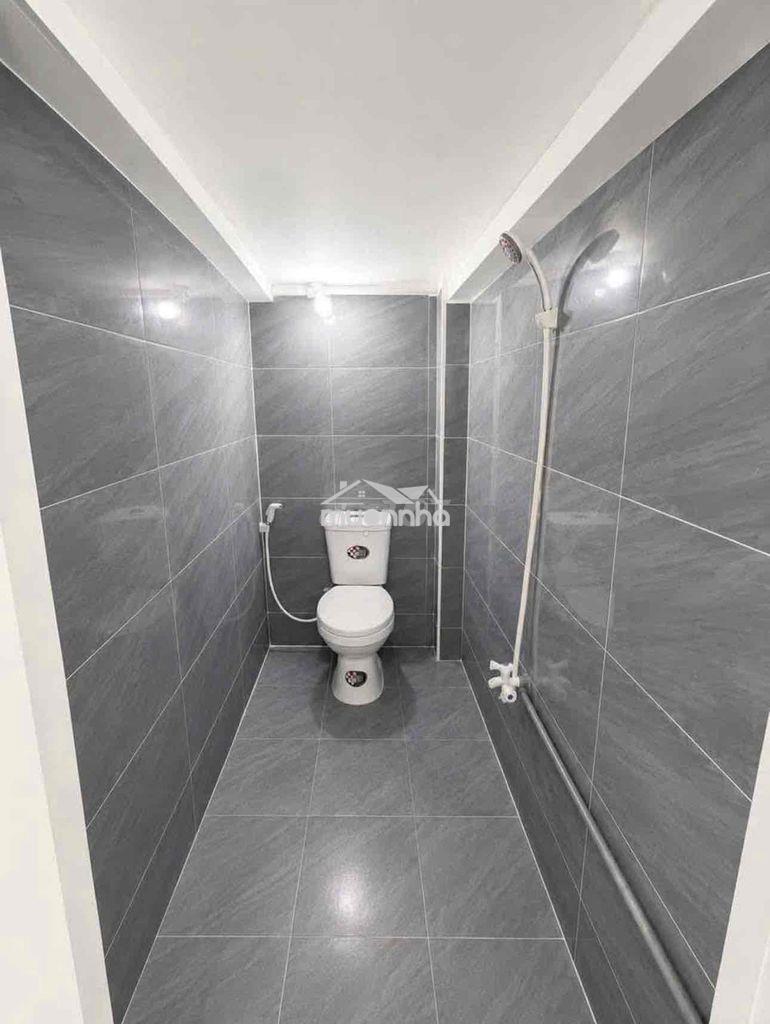 Phòng trọ ngay trung tâm hành chính dĩ an giá rẻ ở liền - 4