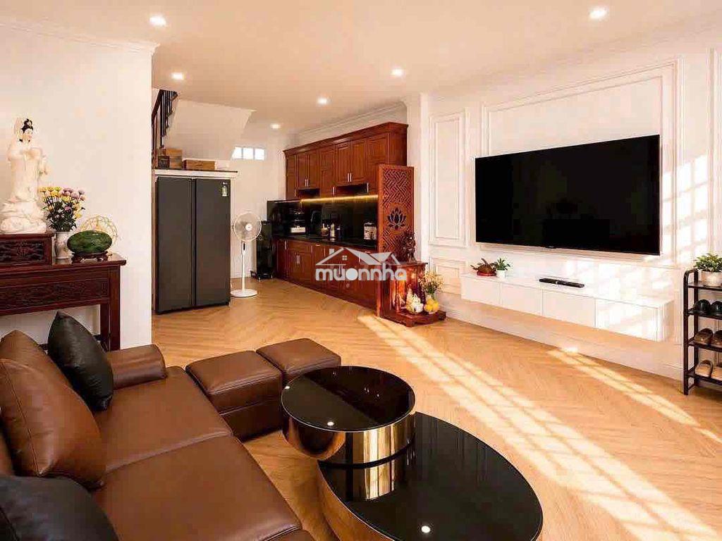 Chính chủ bán nhà q.1 57,5m giá 6,9 tỷ tl ạ 4t 3pn 4wc ful nt . - 2