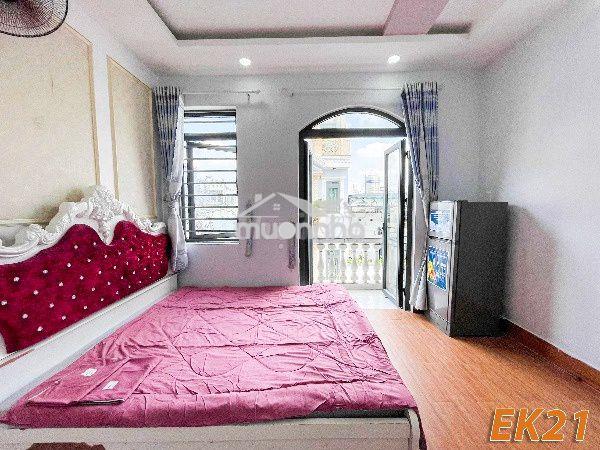 Phòng bancol full nội thất dọn vào ở ngay