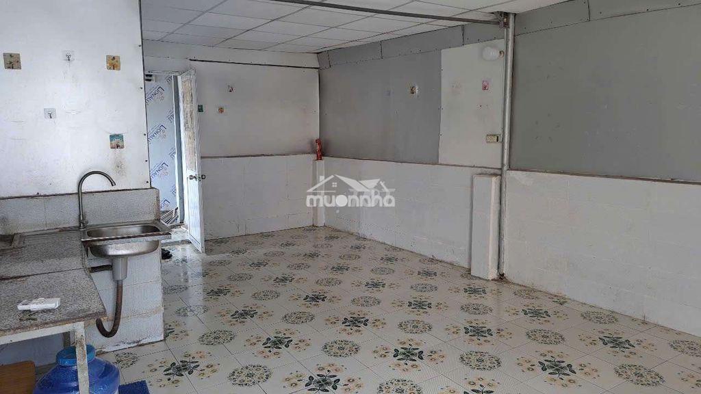 Phòng trọ chính chủ, lối đi riêng 32m2, lầu 4, đường lãnh binh thăng - 2