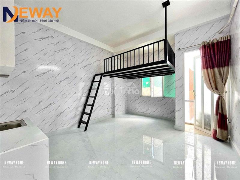 Qua vhu chỉ 4p đi xe - phòng lớn ban công và gác cao siêu rộng rãi