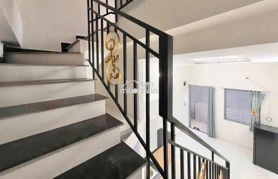 Pass lại nhà 50m2 sạch sẻ ,mát mẻ chỉ 7triệu/tháng - 2