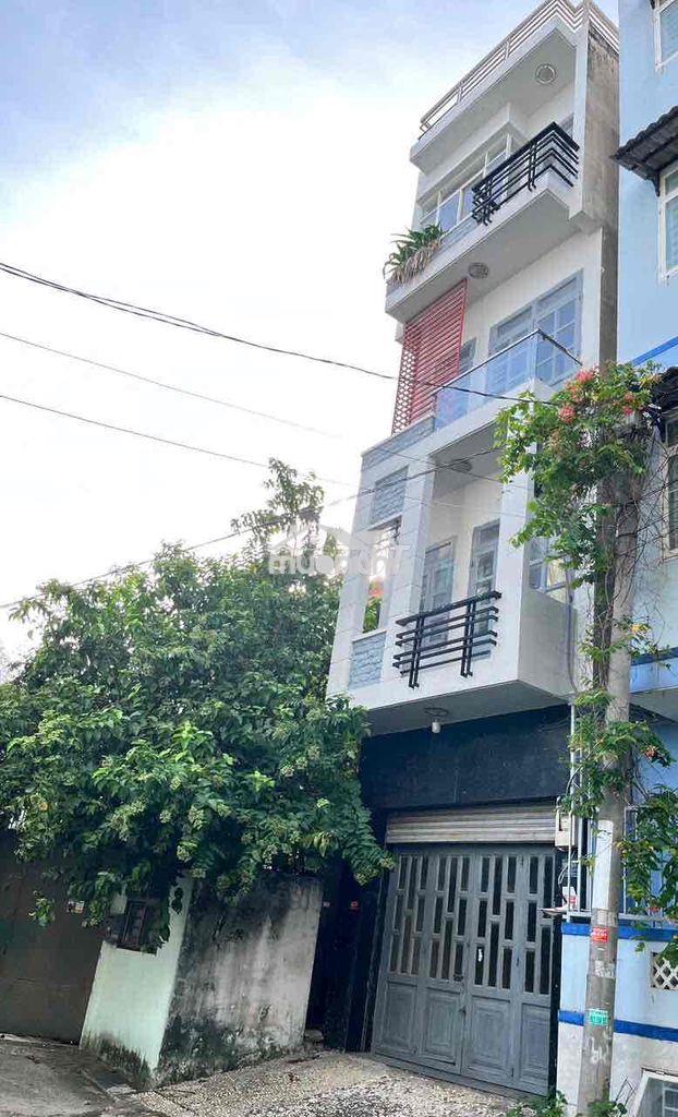 Cần bán nhà mặt đường