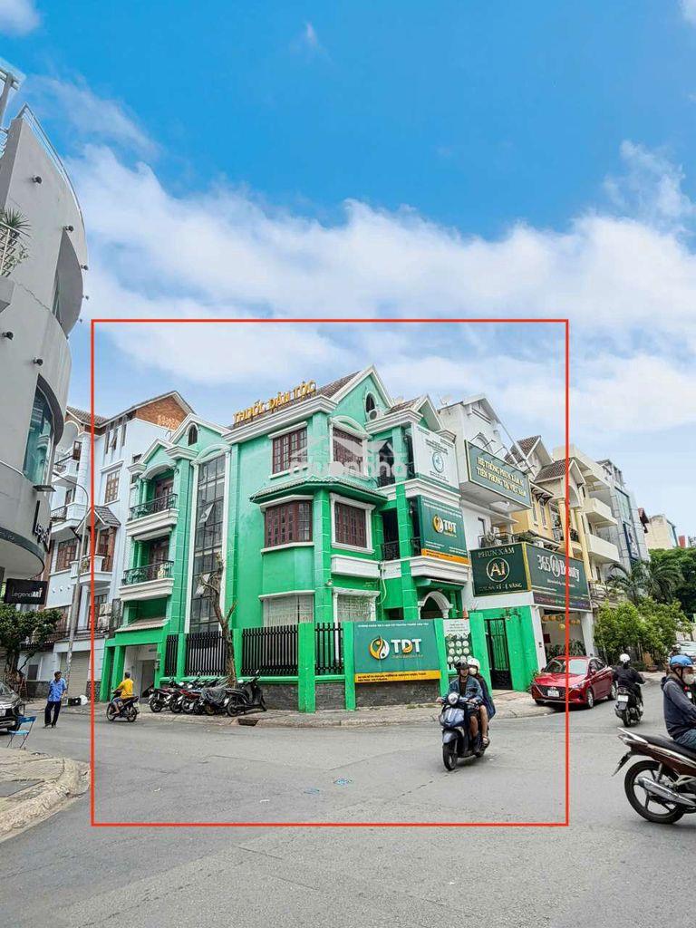 Dt 8 x 20m hầm trệt 2lầu + gác máy trống suốt