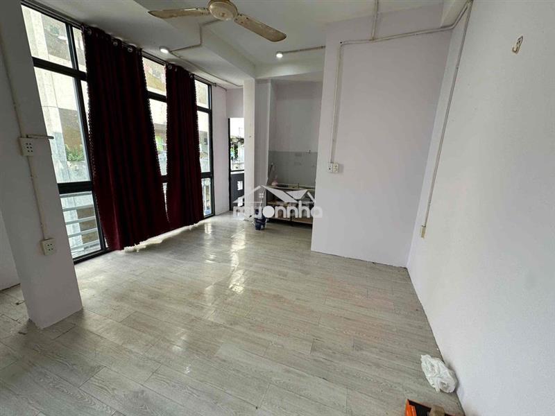 Cho thuê phòng đường trần bình trọng quận 5
