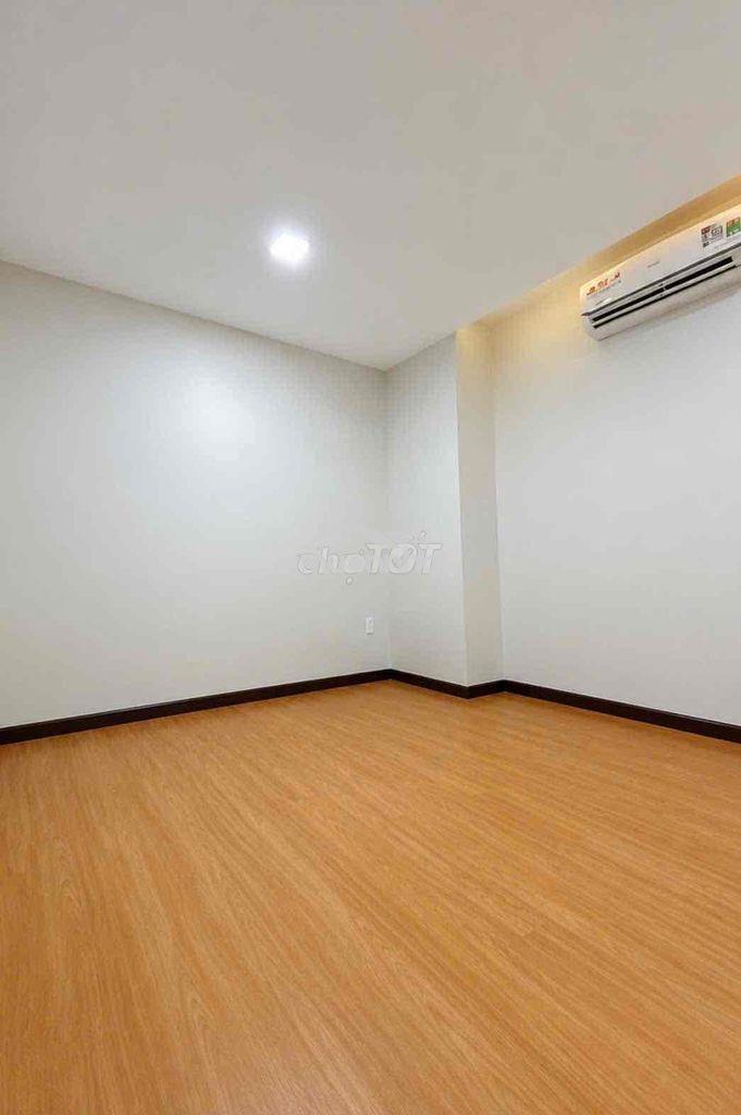 Mặt bằng thoáng đẹp 2wc + bếp + phòng ngủ +  sân để xe - 4