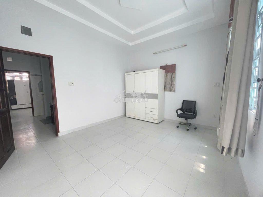 Bán nhà hxh đường 79 p.tân quy quận 7 – 4,7x16m - 2 lầu 4pn - 11.9 tỷ - 4