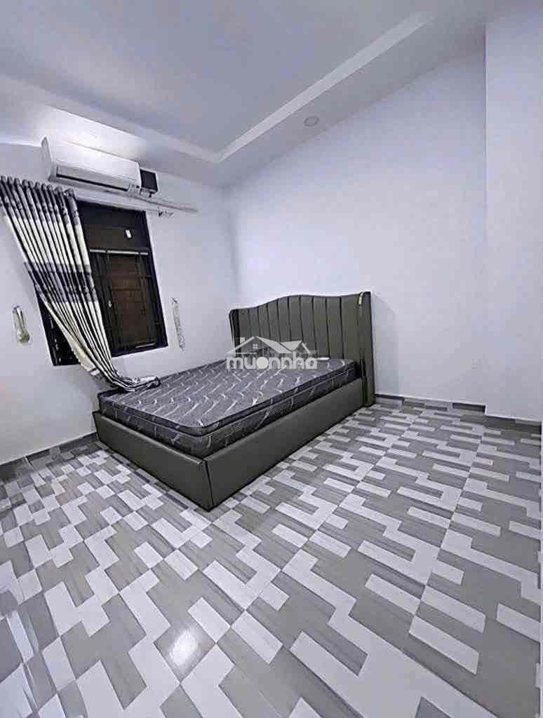 Cho thuê nhà nguyên căn hẻm 487 huỳnh tấn phát quận 7 giá 9tr - 2
