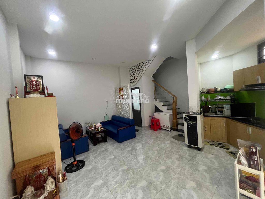 C/c bán nhà 199/27 cmt8 q3, 5.73x8.5m t+3l, 7.3 tỷ tl, hh môi giới - 2