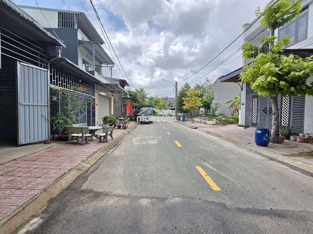 Đất đẹp kdc đất mới gần ngã tư chiêu liêu - 4