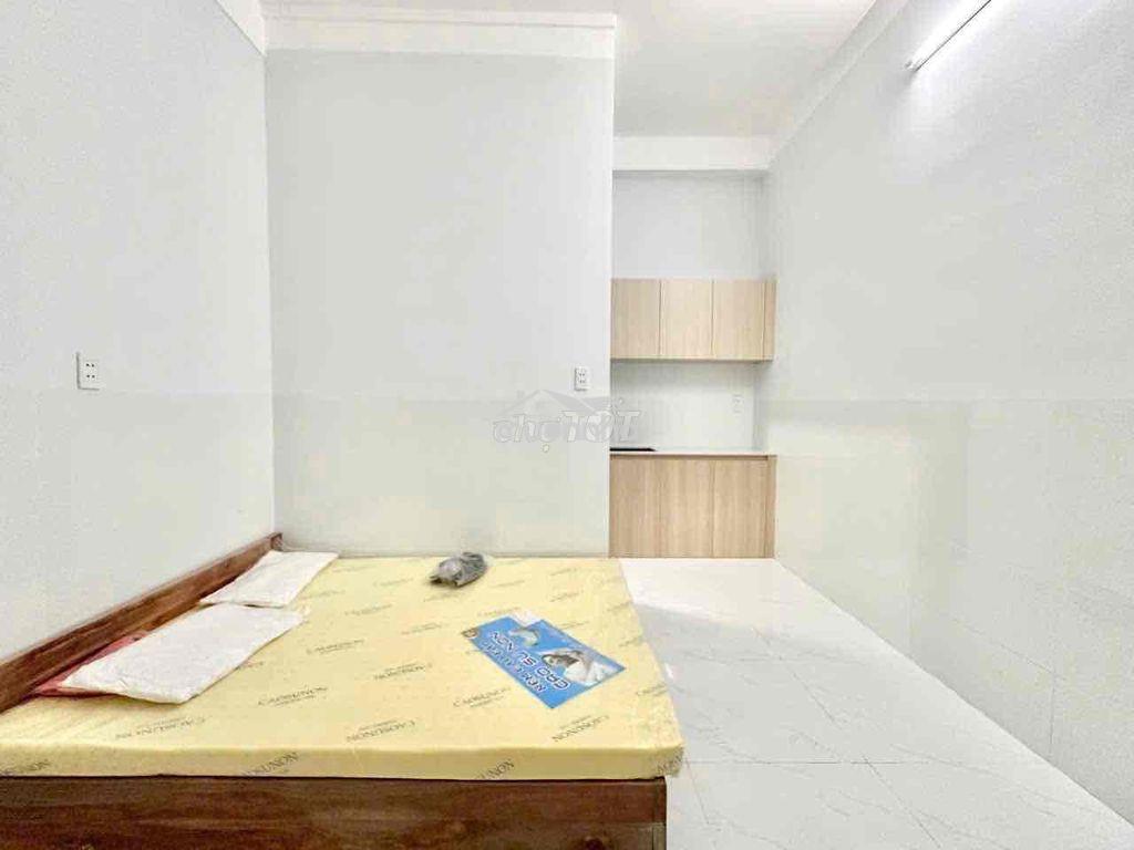 Cho thuê phòng cửa sổ trời thoáng ngay công viên phần mềm quang trung - 3