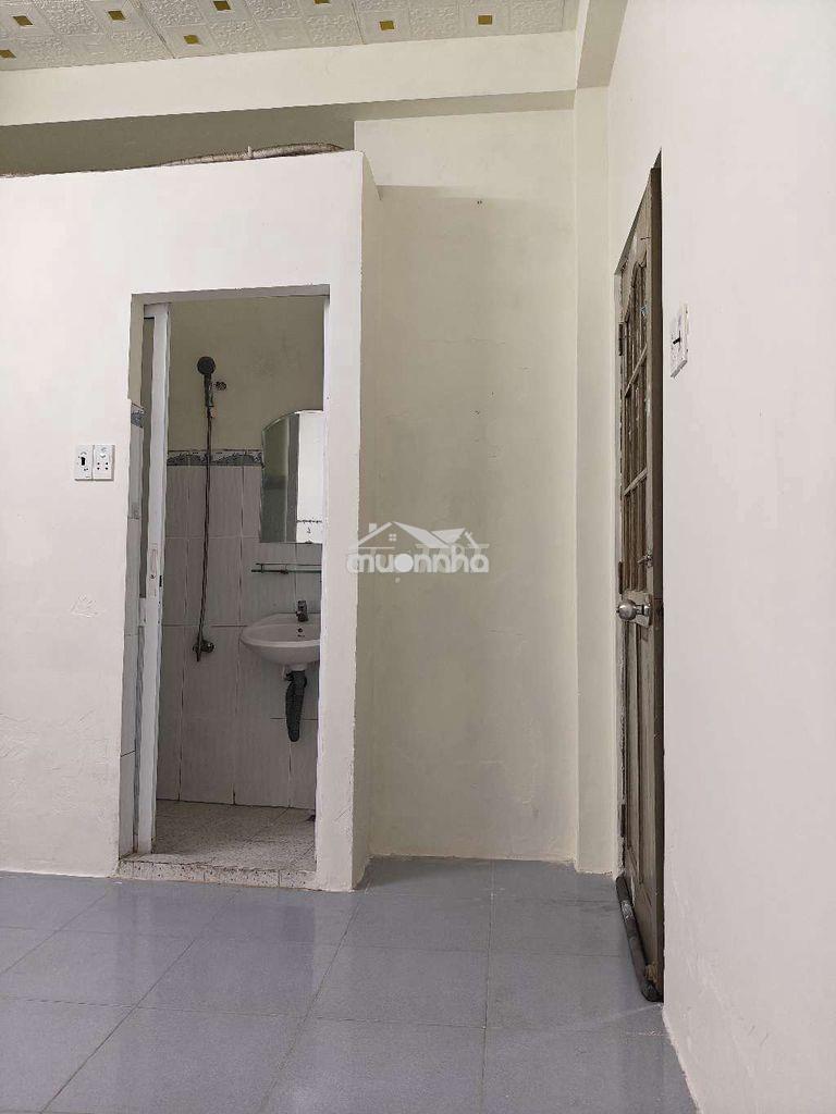 Chính chủ cho thuê phòng máy lạnh phú nhuận - 4