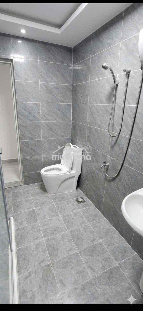 🔥 Cho thuê căn hộ ban công rộng 40m² – đối diện ueh cơ sở n – chỉ 4tr7 - 4