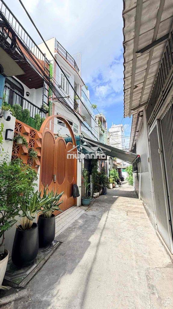 Siêu phẩm phú nhuận - thích quảng đức -hẻm thông
