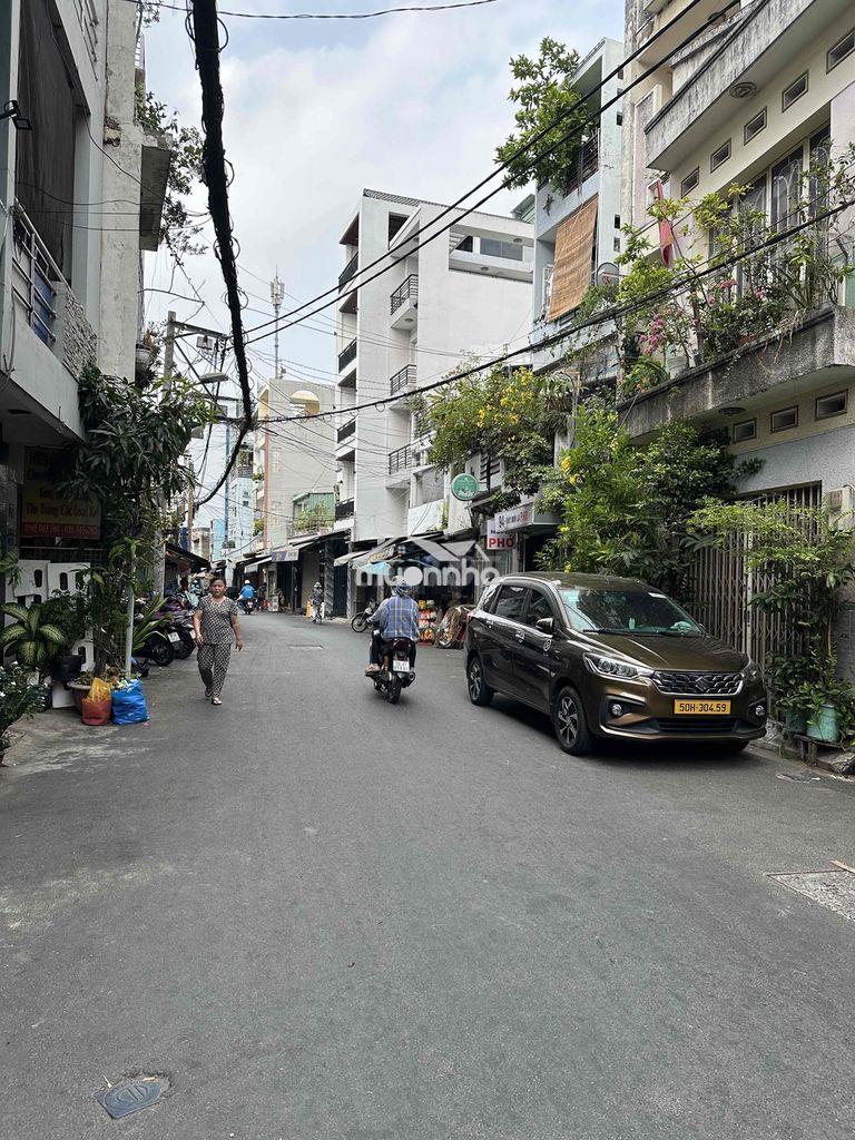 Nhà 3 tầng ngang 4m5 nở hậu cách mt cô giang 50m