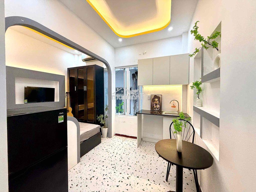 Studio cửa sổ trời full nội thất siêu rộng ngay tại thành thái - q10 - 2
