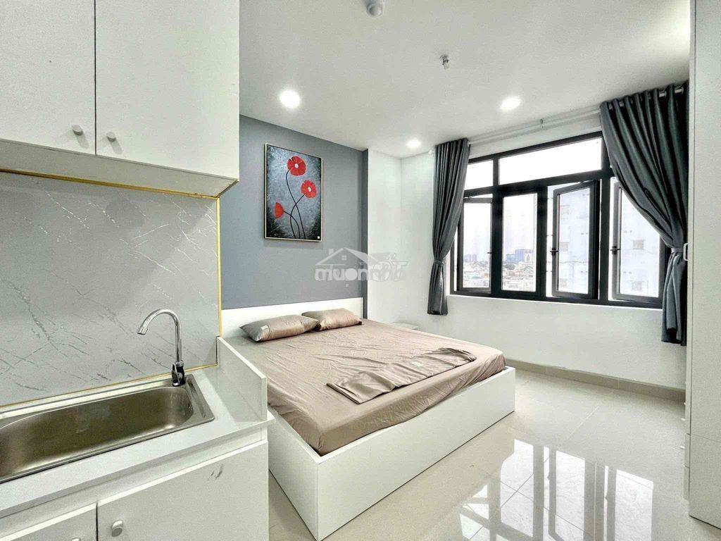 Cho thuê căn hộ ban công thoáng đầy đủ nội thất lê văn sỹ quận 3 - 4