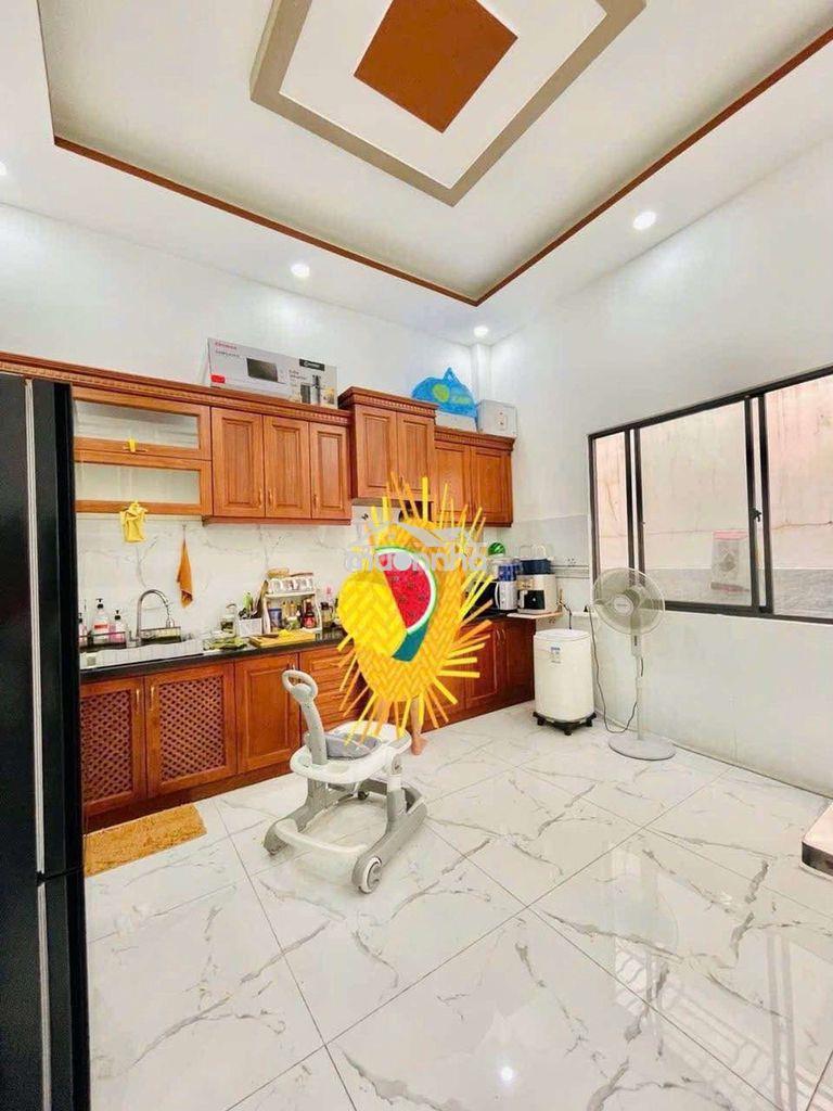 **Nhà đẹp_hxh_cách mt đ. lê văn quới khoảng 150m_gần ngã tư 4 xã** - 2