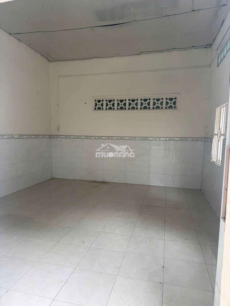 Nhà cho thuê hoặc bán - 2