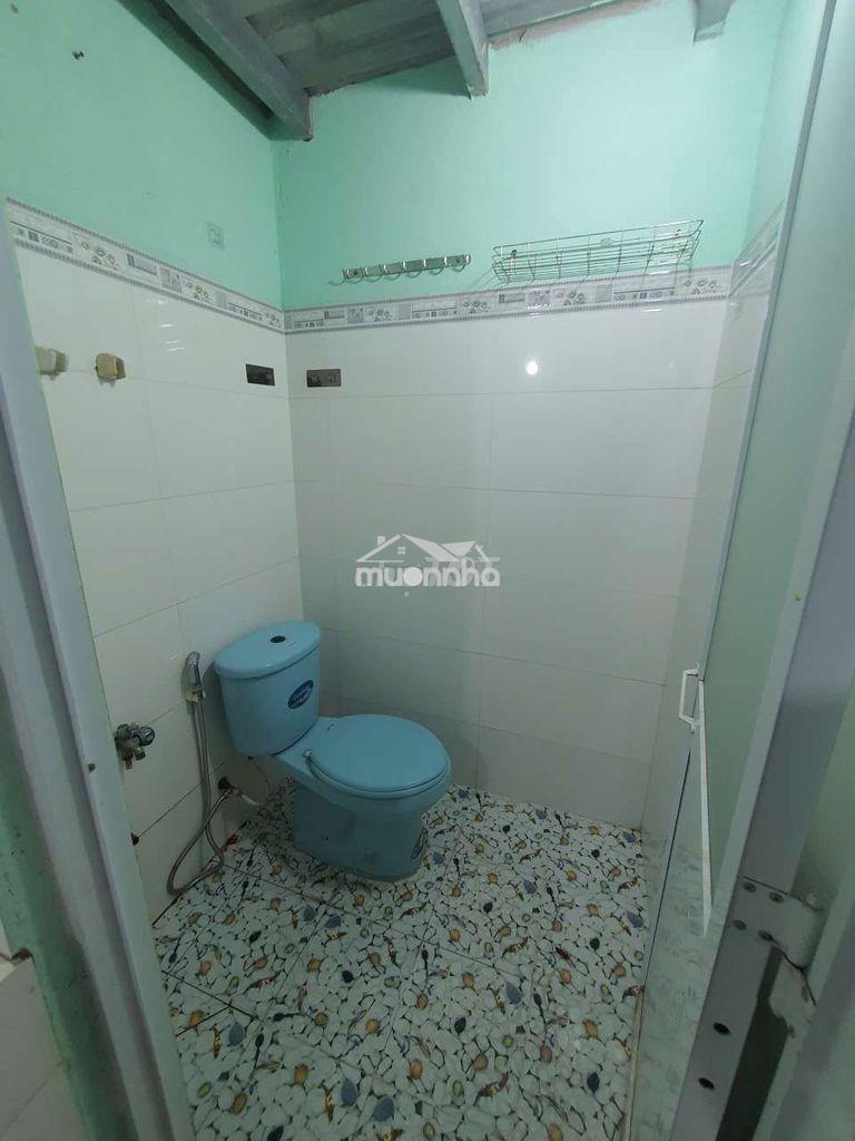 Phòng trọ đỉnh nước giá nhà nước 3x6 1lửng 1pn 1wc - 4