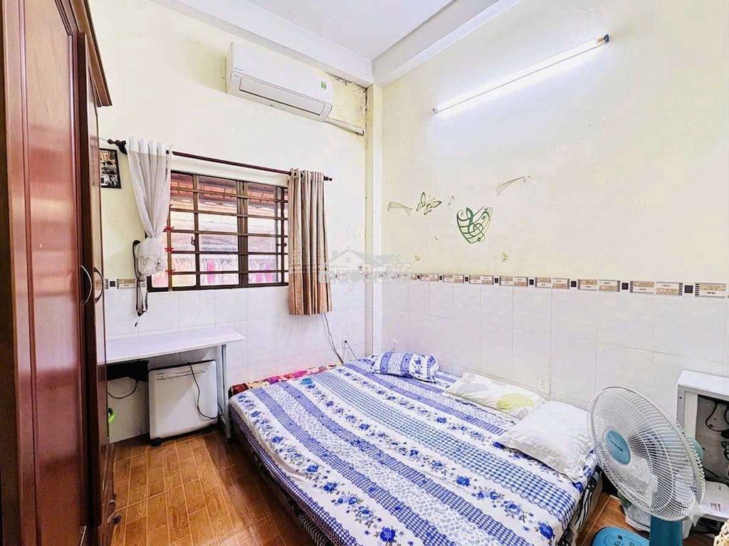 Căn nhà 2 lầu diện tích đẹp giá quá hly ace - 4