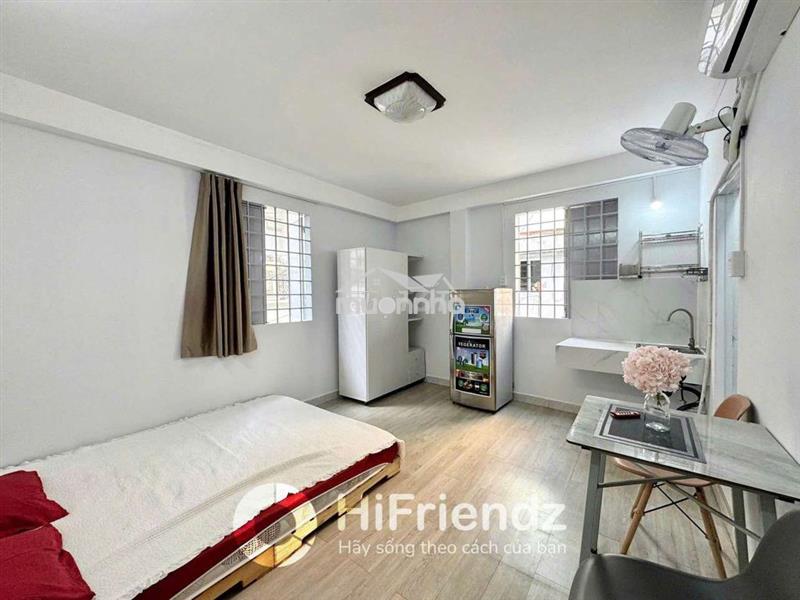 Studio siêu xinh đầy đủ nội thất, cửa sổ trời gần đại học sài gòn