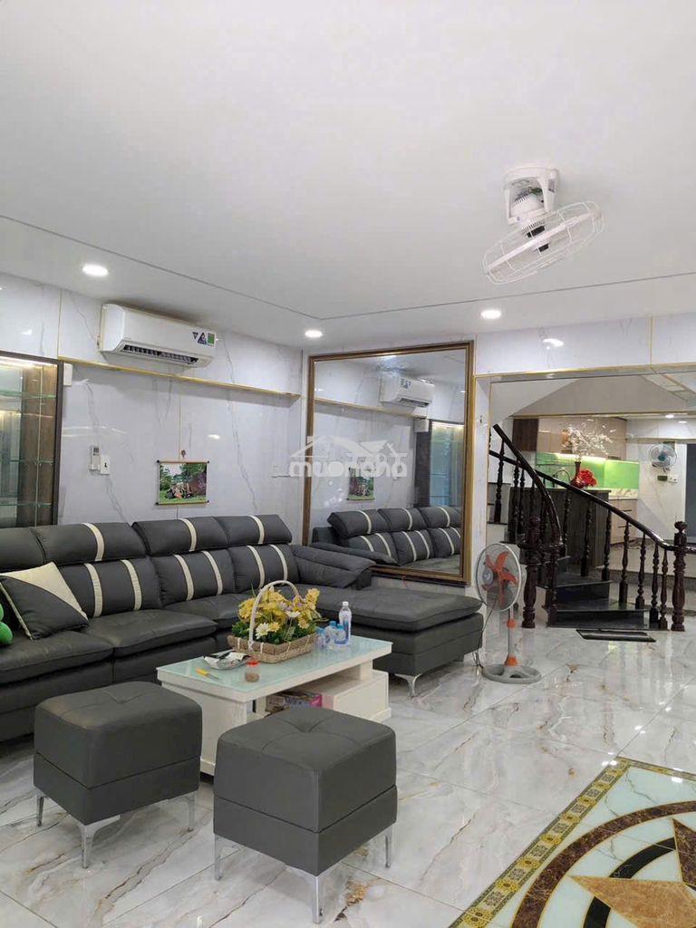 Cần cho thuê nhà hxh 200/2a nguyễn trọng tuyển p.8 q.phú nhuận - 2