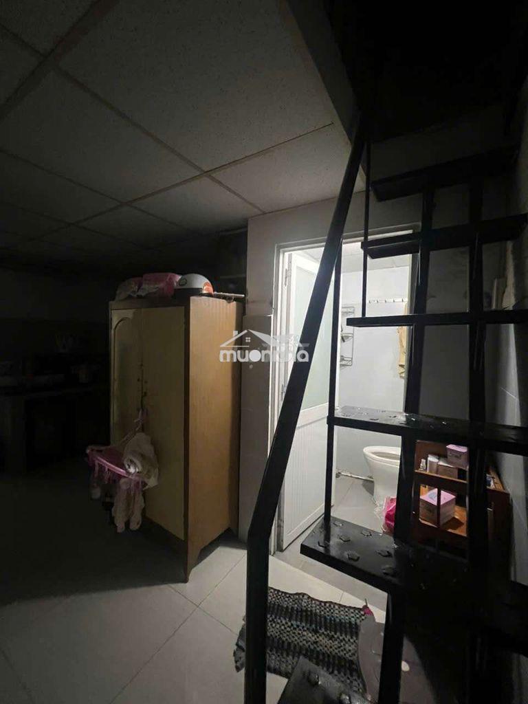Cần bán  nhà  cầp 4 p đht.đường nvq dt 4x20  hẻm xe hơi giá 5 tỷ 5tl - 2
