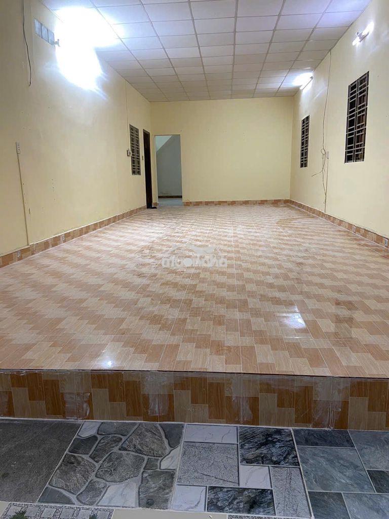 Nhà mt linh trung,t+l, 03pn, giá : 15tr/ thag - 4