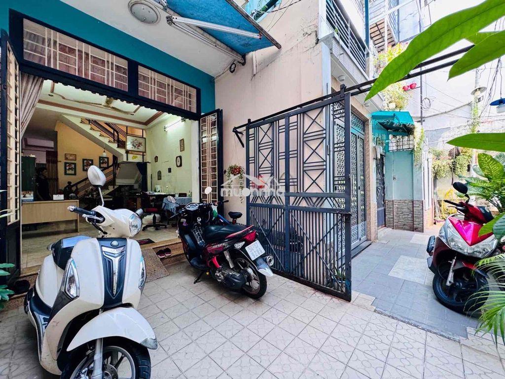 Diện tích 93m² – nở hậu – kết cấu 3 tầng đúc kiên cố, sân thượng, 5 ph - 2