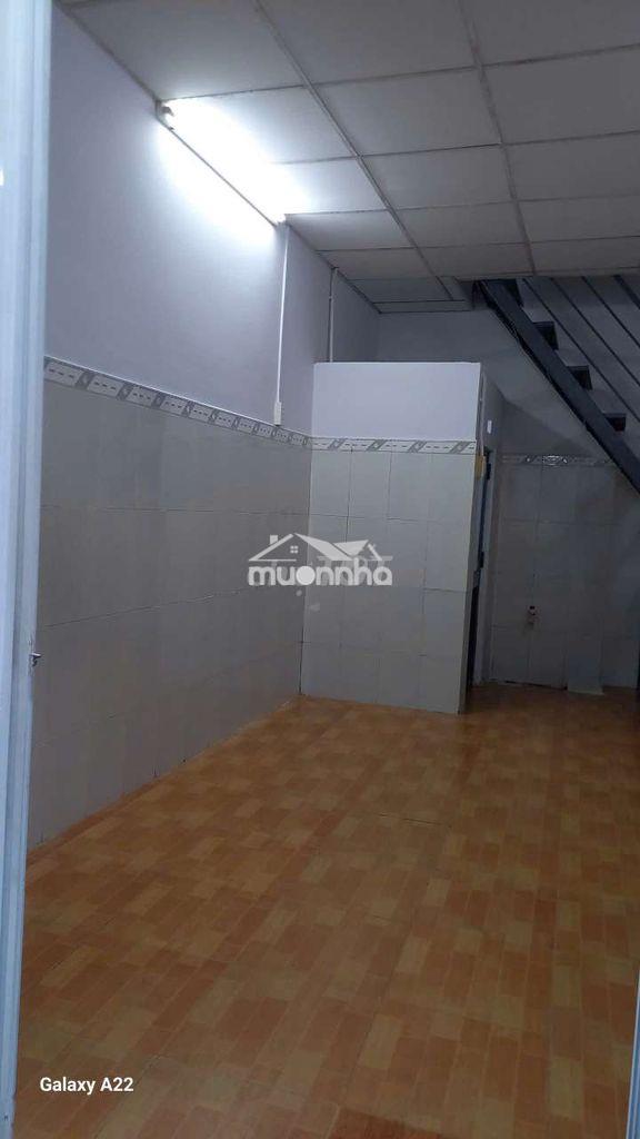 Phòng trọ mặt tiền đường 35m2 thiết kế là căn nhà độc lập - 2