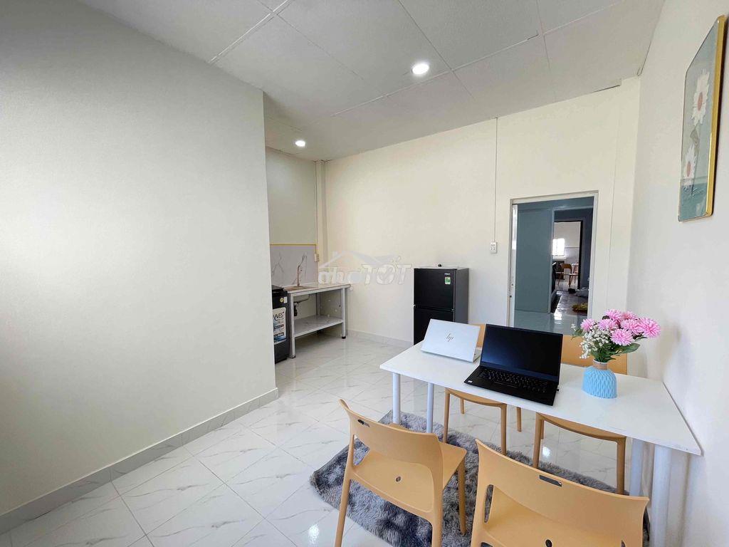 Chdv 2 phòng ngủ full nội thất mặt tiền bình thới - 2