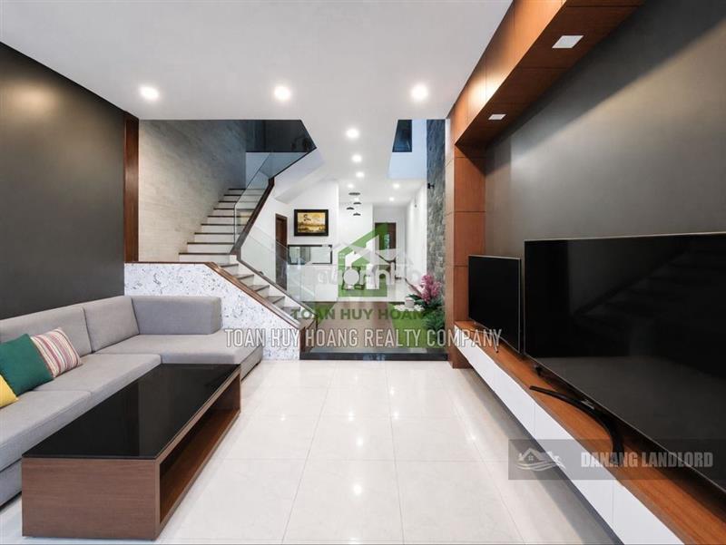 Nhà 3 phòng ngủ nam việt á full nội thất | b438