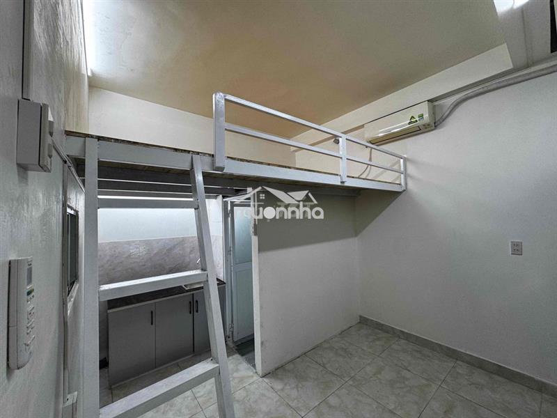 Tui cho thuê phòng như hình giá 3,5tr lầu 2