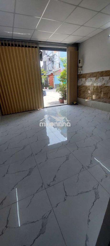 Nhà mới gần ngã tư bốn xã, khu dân cư đông đúc, cách đầm sen chỉ 10ph - 2