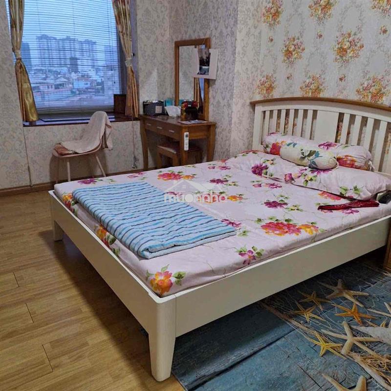 Cần cho thuê gấp căn hộ thuận việt quận 11