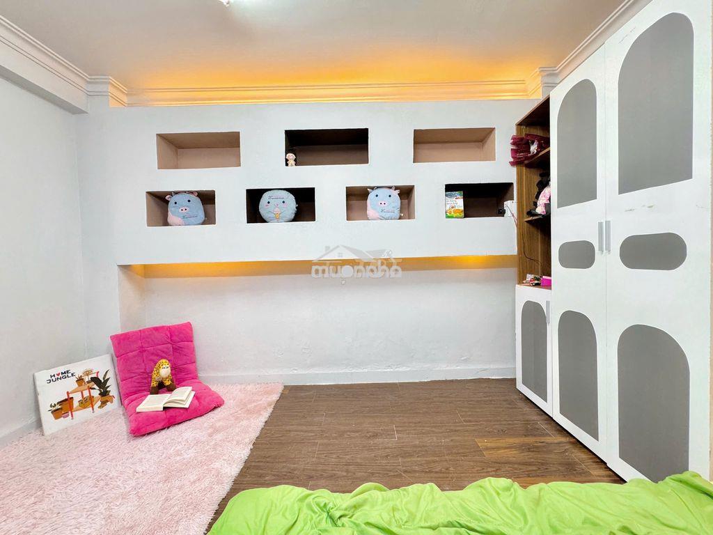 Phòng dưới trệt, tách bếp, full nội thất 25m2 giá 3tr5 - 2