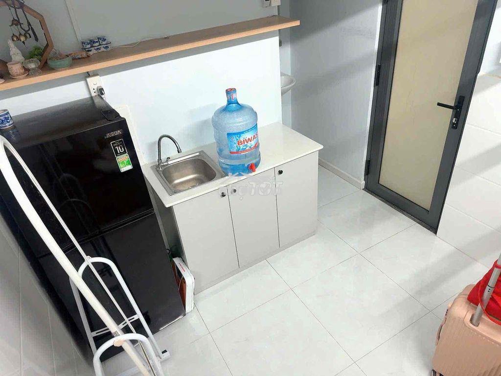 Chính chủ cho thuê căn hộ có gác ful nt tại hẻm 95 nguyễn thái học 4,9 - 3