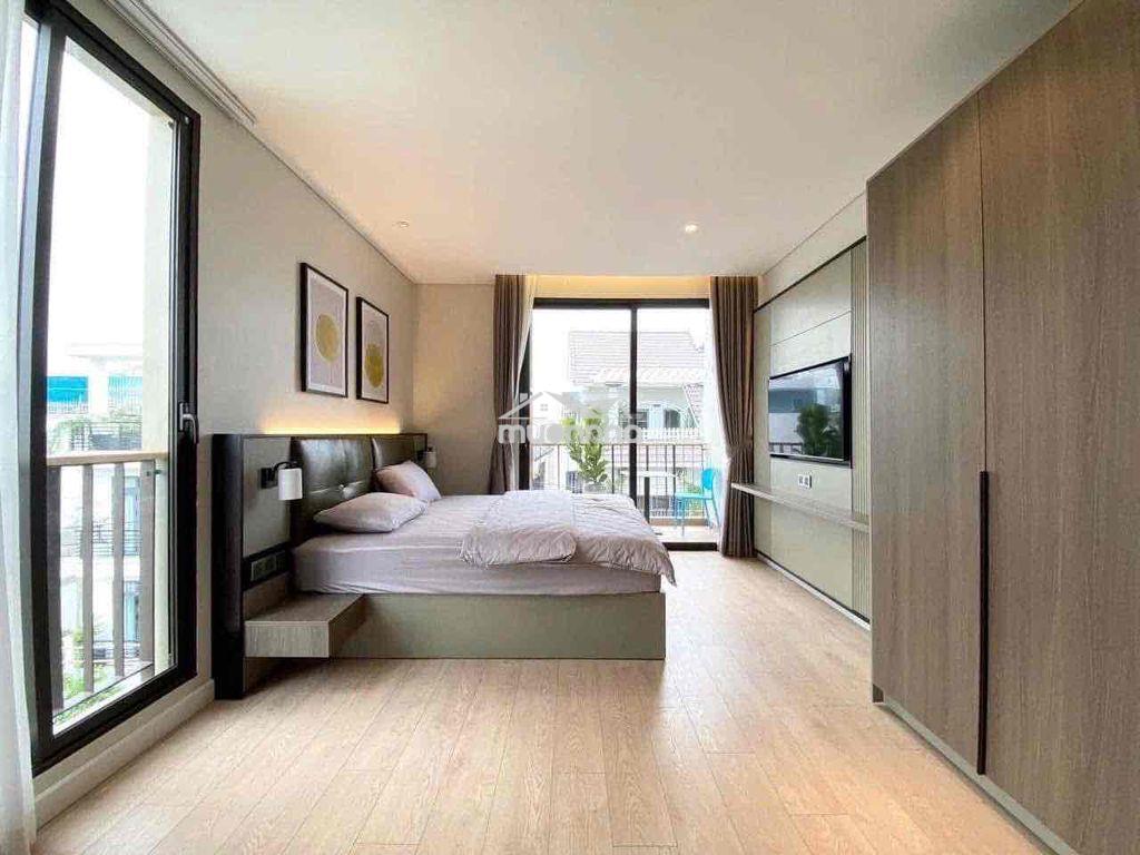 Căn hộ dịch vụ có ban công full nt trung tâm q7 - 2