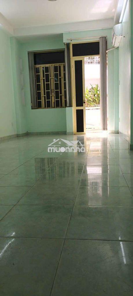 Nhà 4pn – 1 trệt 2 lầu – gần quận 1 – phù hợp văn phòng, spa, showroom - 4