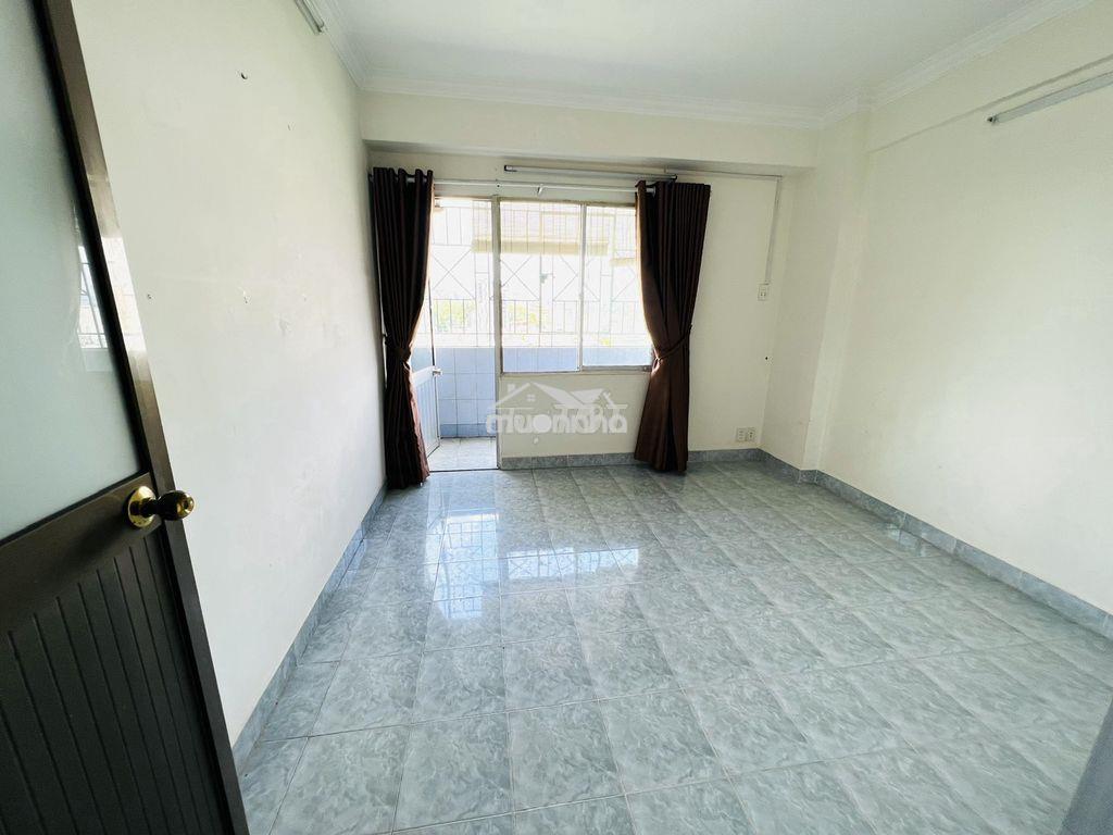 Căn hộ lầu 12, chung cư miếu nổi , 52m2 giá chỉ 3,3 tỷ - 2