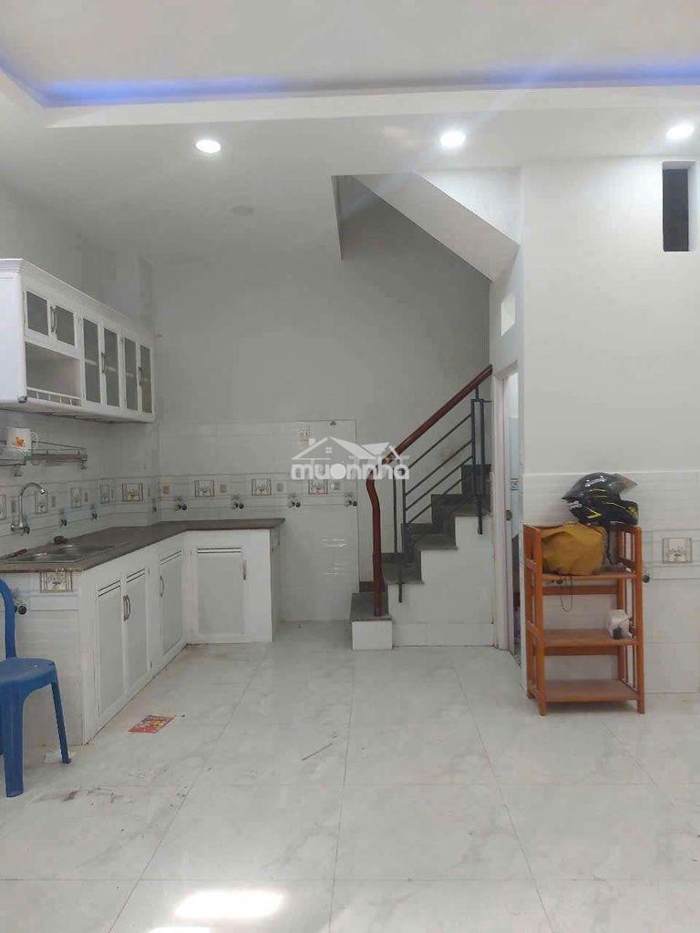 Nhà bán 842/39/16 tỉnh lộ 10 (2 lầu, sân thượng) 2pn 3wc, nhà trống - 2