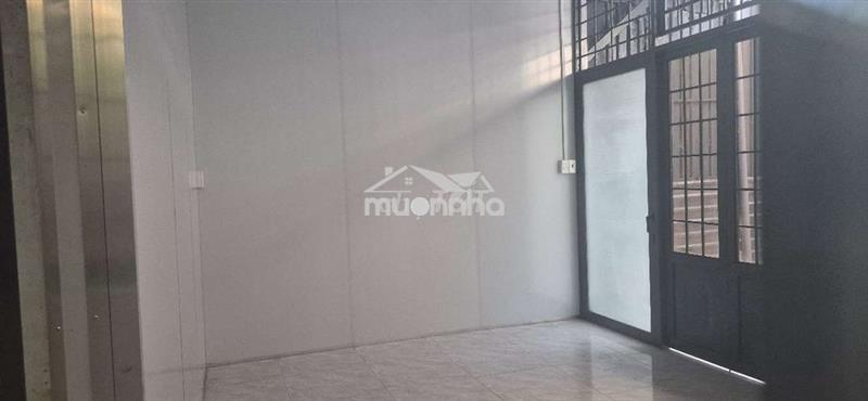 Cho thuê nhà nguyên căn 100m có gát còn mới hiệp bình thủ đức