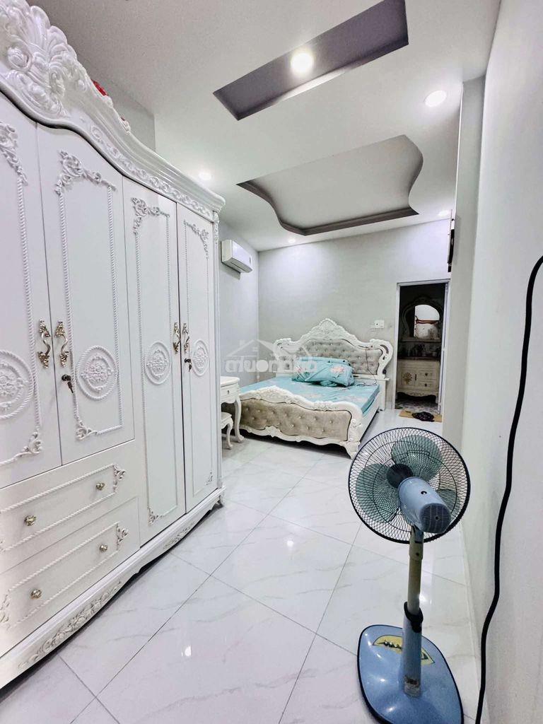 Bán nhà hẻm rộng hồng bàng,p.16,q.11,dt: 3,8 x 12 - 3 lầu 6 tỷ 2. - 2